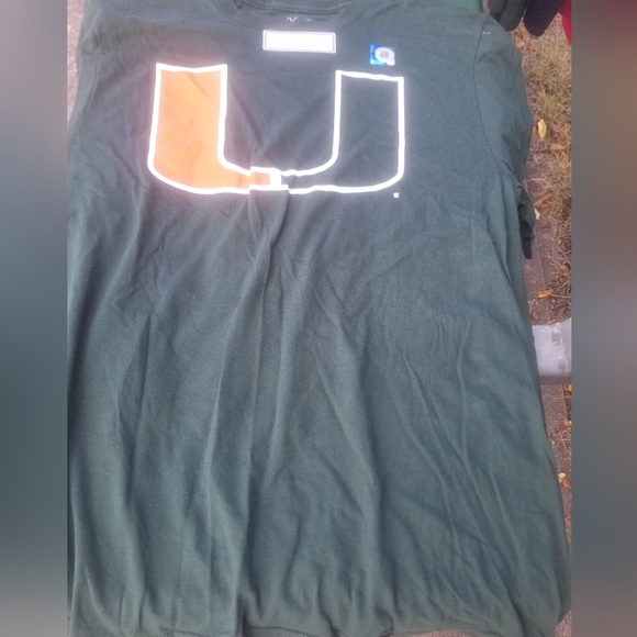 T shirt - Picture 1 of 1